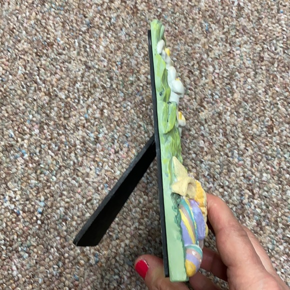 Vintage 3D Easter rabbit 5” x 4” photo frame - Picture 2 of 4